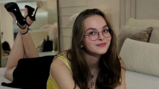 Free Naked MadisonSmitt