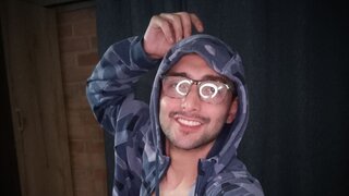 Free Naked TomasGuty
