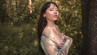 Free Naked KimMuna