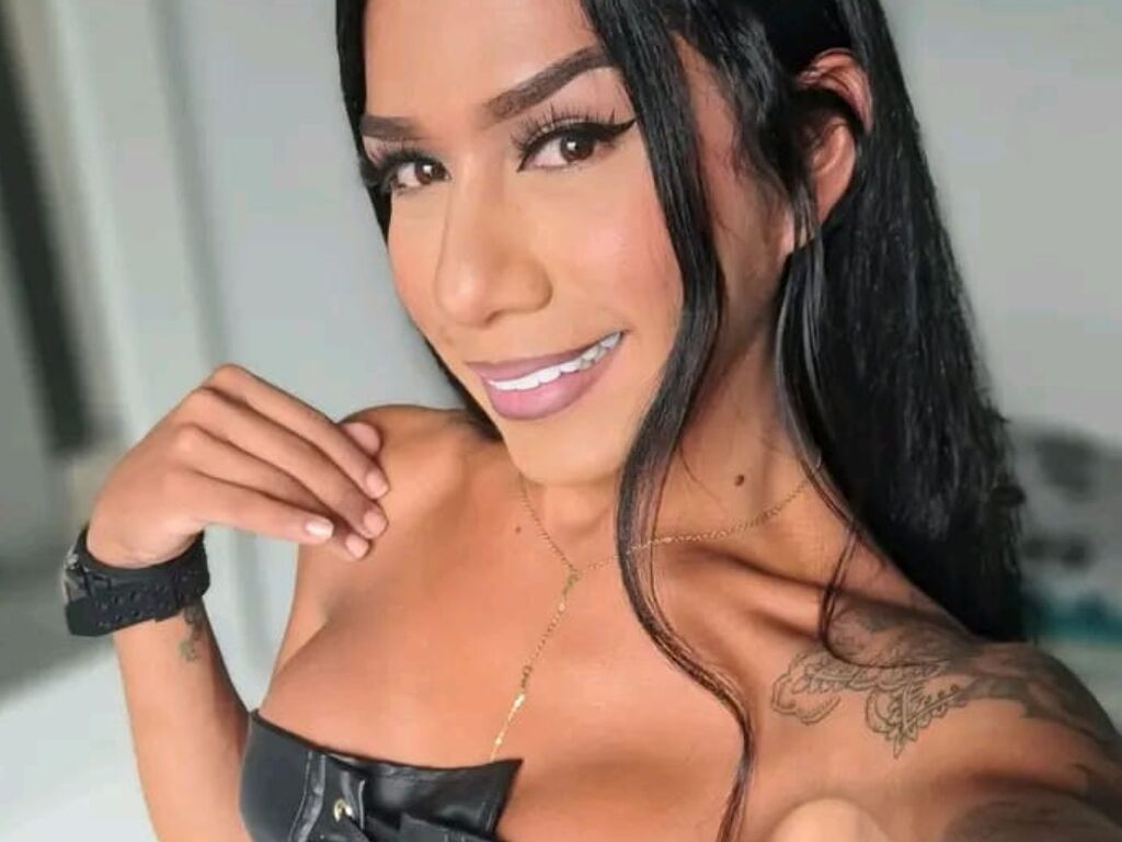 Free Naked ReynaCoronado